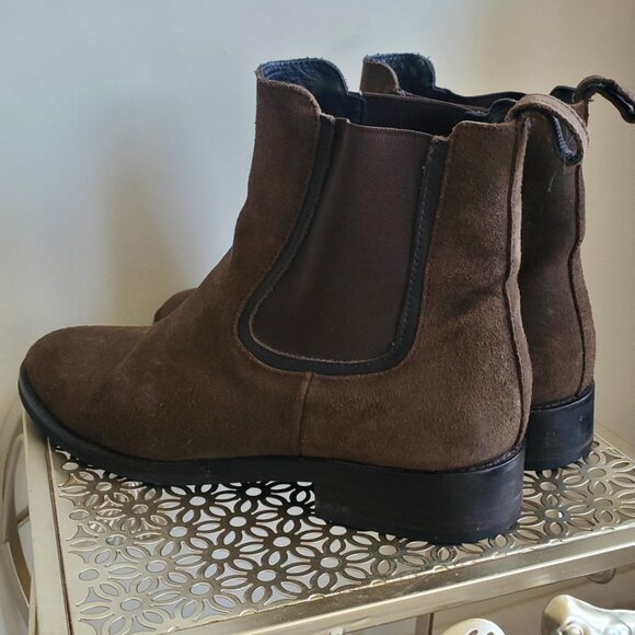 Thursday Boot Company Duchess women's Chelsea boot in brown suede 8.5 - Picture 4 of 7